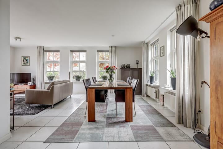 Foto 10 van Elzenstraat 11