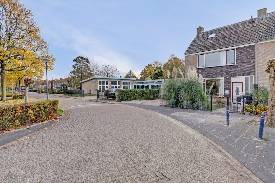 Foto 37 van Julianastraat 5