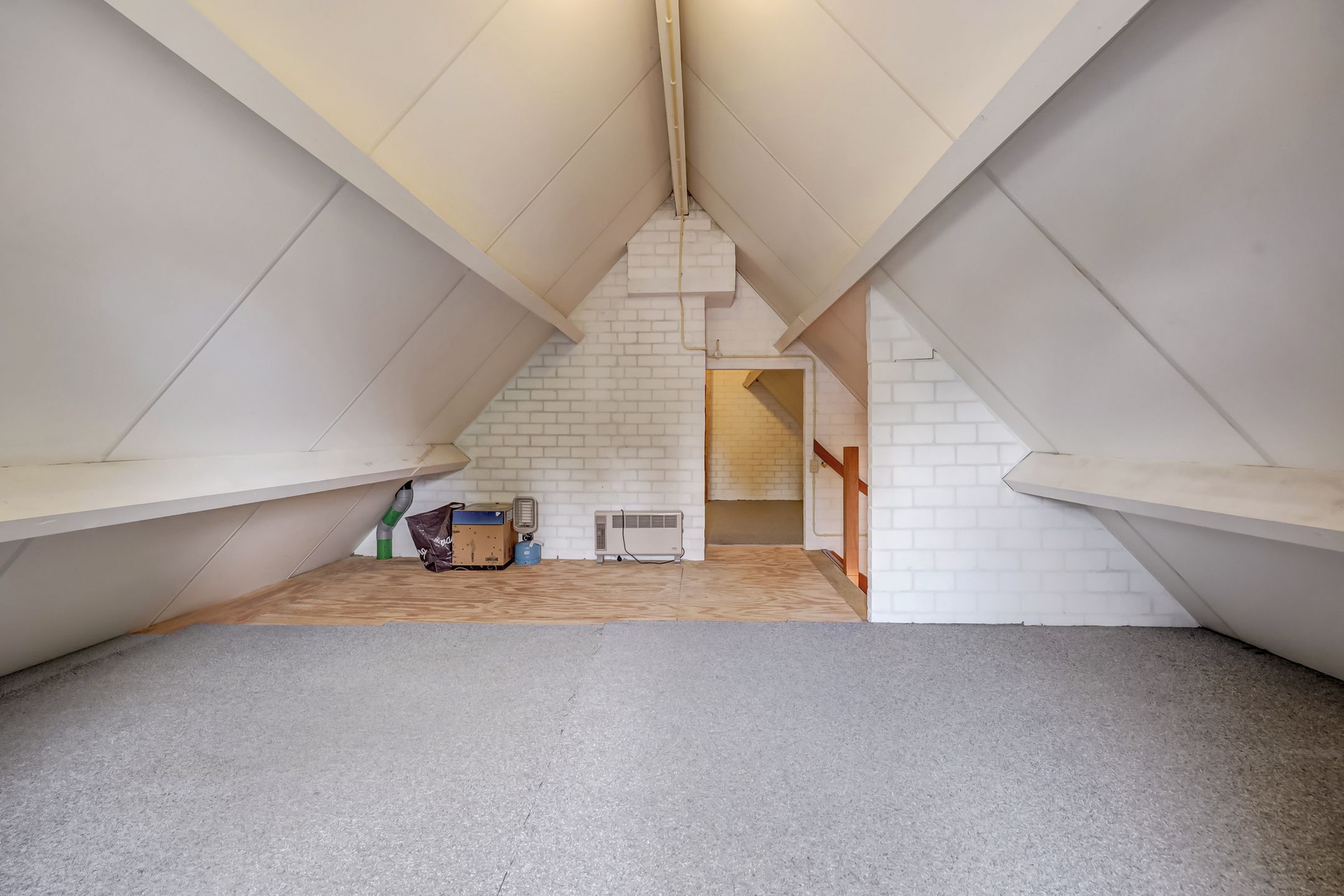 Photo 33 of Elzenstraat 11