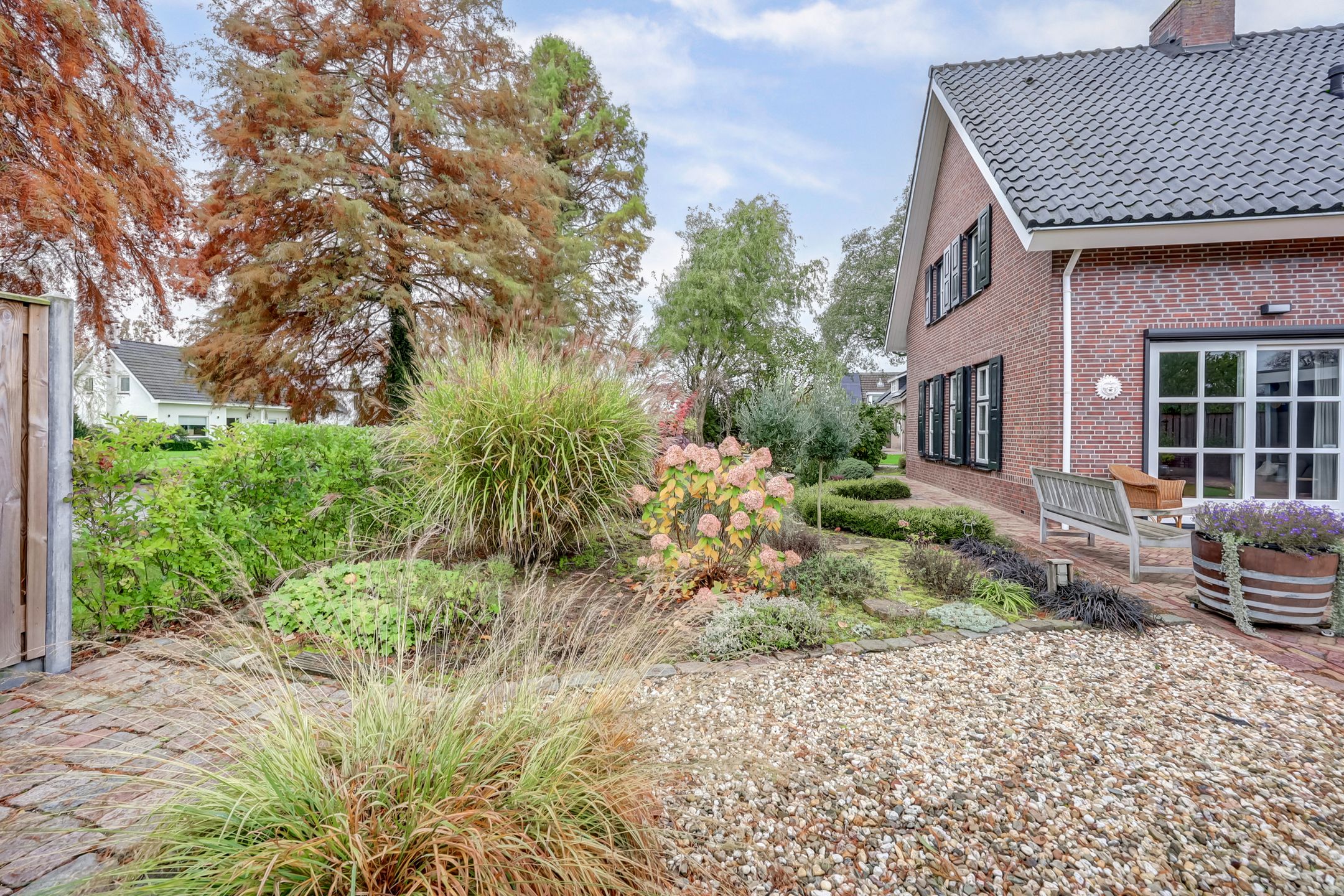 Photo 45 of Elzenstraat 11