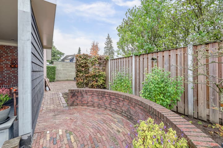 Foto 47 van Elzenstraat 11