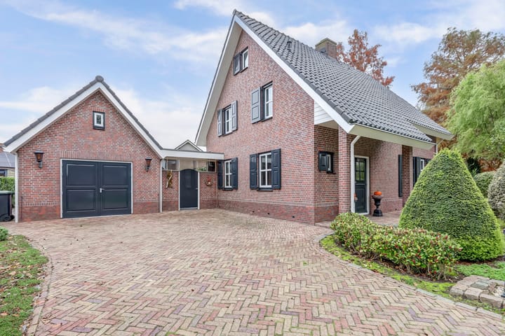 Foto 48 van Elzenstraat 11