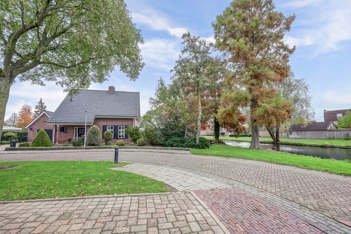 Foto 53 van Elzenstraat 11