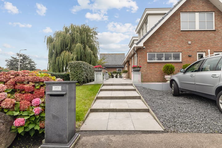 Foto 3 van Aalsmeerderweg 249-HUIS