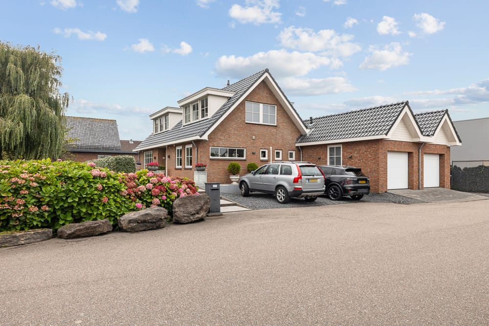 Foto 1 van Aalsmeerderweg 249-HUIS