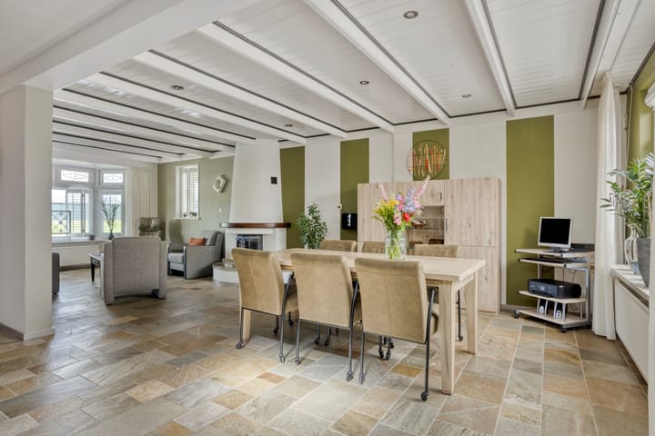 Photo 15 of Jonkerstraat 42