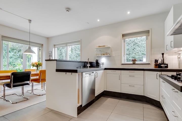 Photo 32 of Torenlaan 6