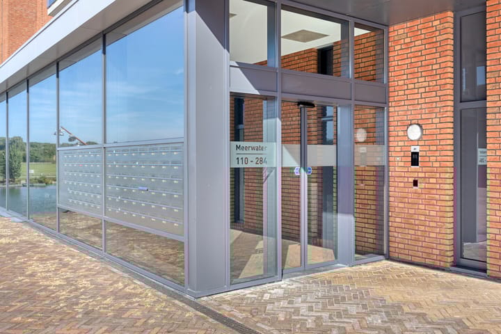 Foto 2 van Meerwater 172