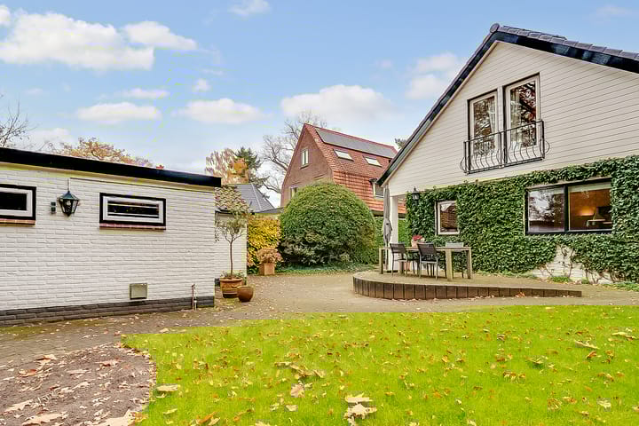 Photo 84 of Torenlaan 6