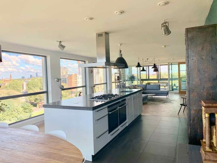 Tjalie Robinsonduin 17