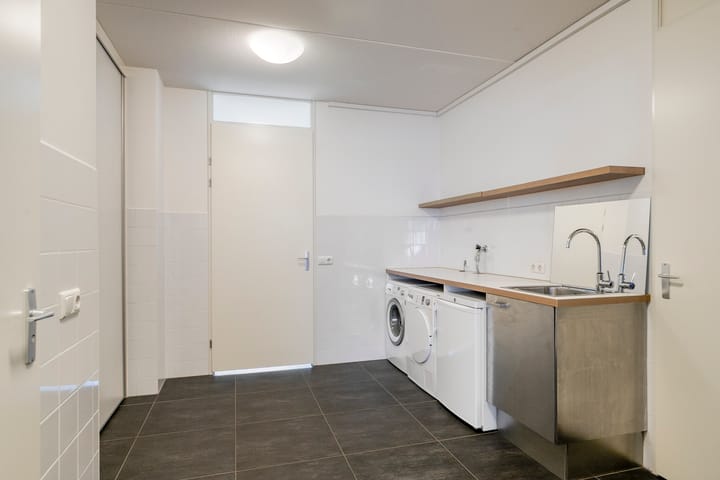 Photo 9 of Gabriël Metsulaan 55