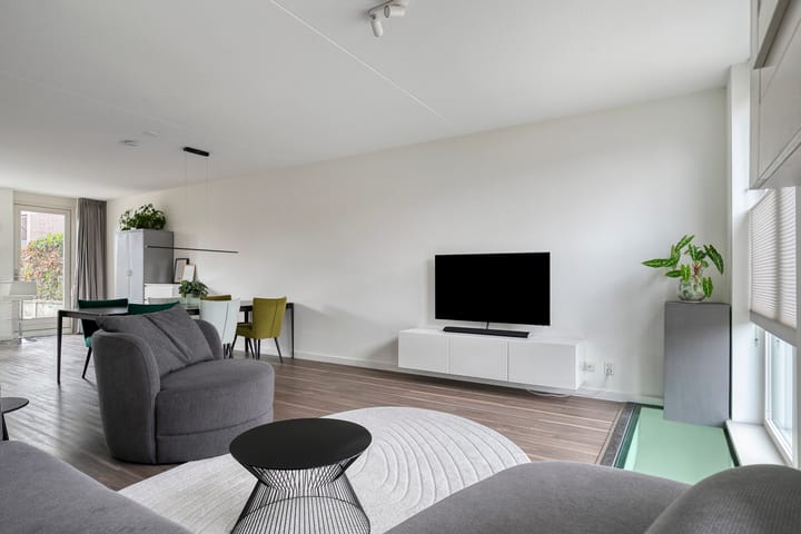 Photo 12 of Gabriël Metsulaan 55