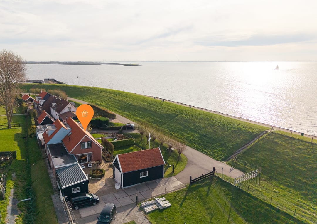 Photo 1 of Onder de Zeedijk 10