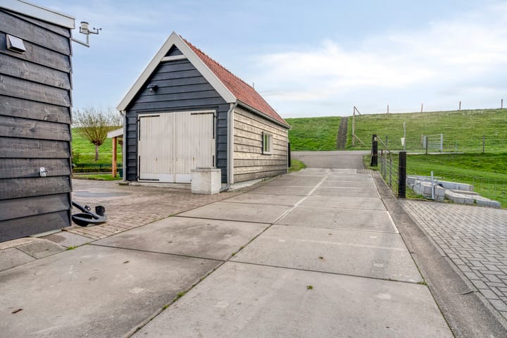 Photo 55 of Onder de Zeedijk 10