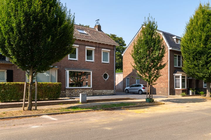 Photo 46 of Cornelisstraat 7