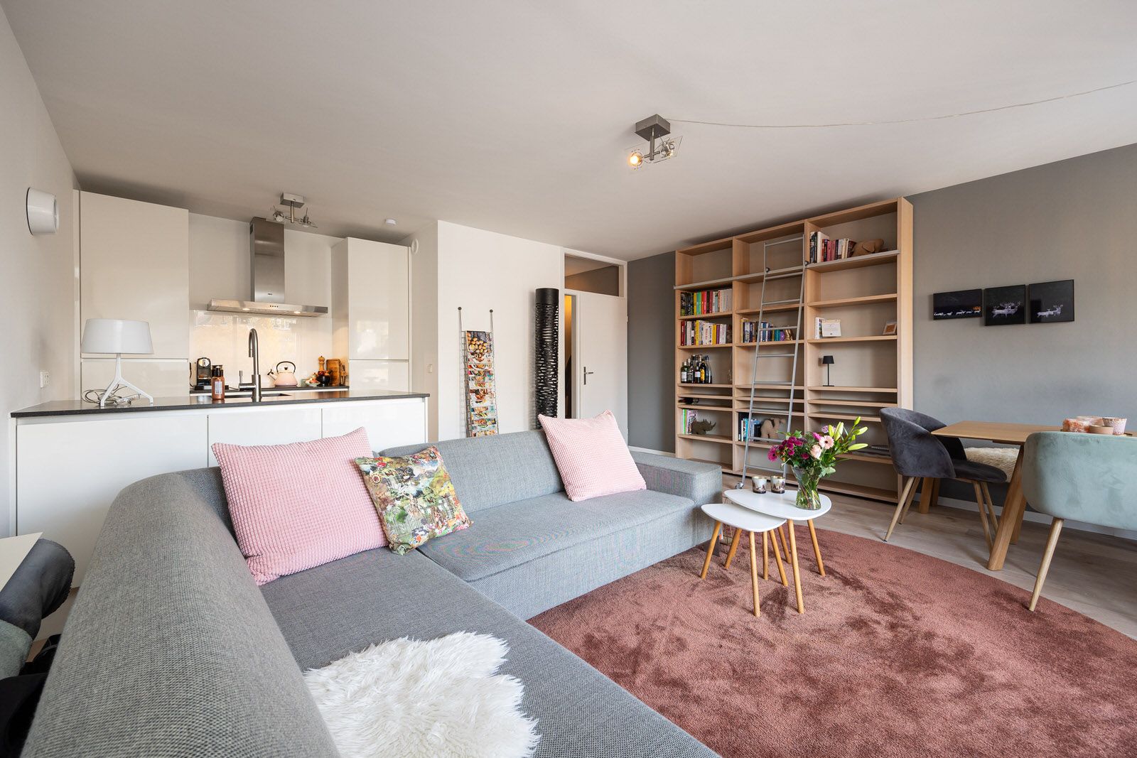 Foto 6 van Postelstraat 18-H