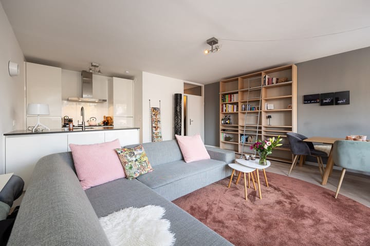 Foto 6 van Postelstraat 18-H