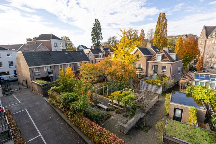 Foto 32 van Postelstraat 18-H