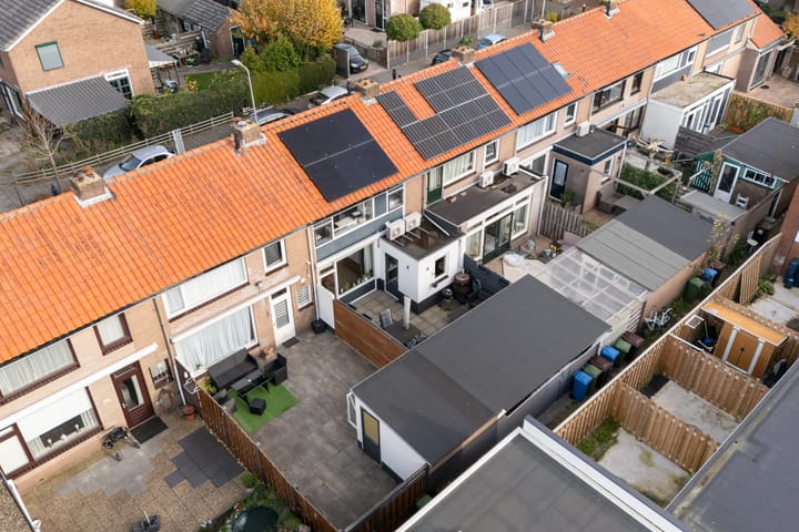 Foto 41 van Barentszstraat 11