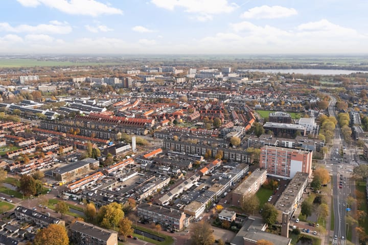 Foto 44 van Barentszstraat 11