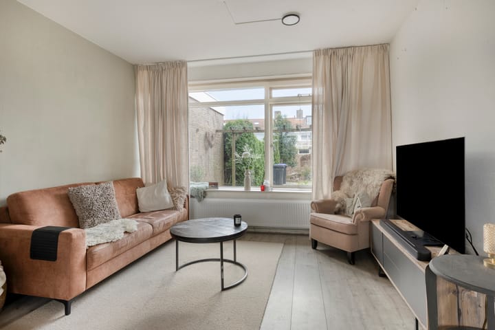 Photo 2 of Hendric Stevinlaan 52