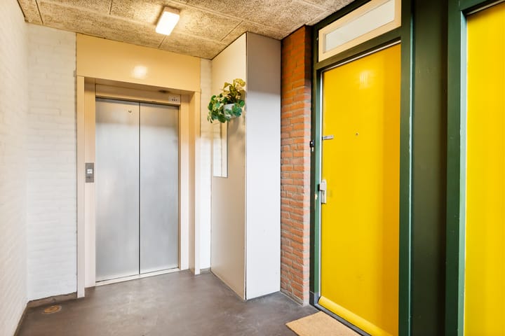 Foto 7 van Van Dishoeckstraat 102