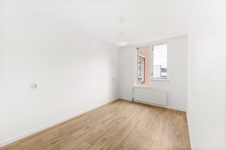 Foto 17 van Van Dishoeckstraat 102