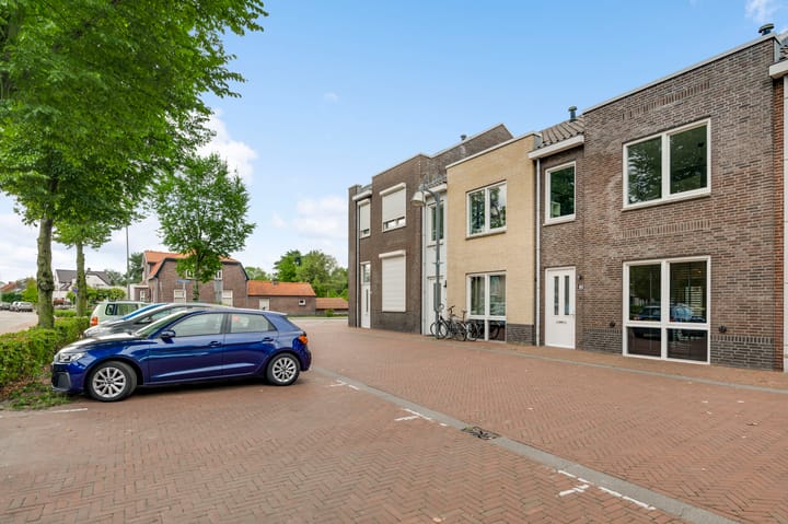 Photo 28 of Frans Strouxstraat 4-H