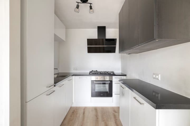 Foto 5 van Valkenbosplein 19-R