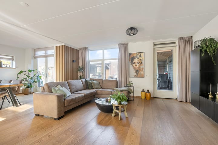 Photo 2 of Dijkmanshof 34