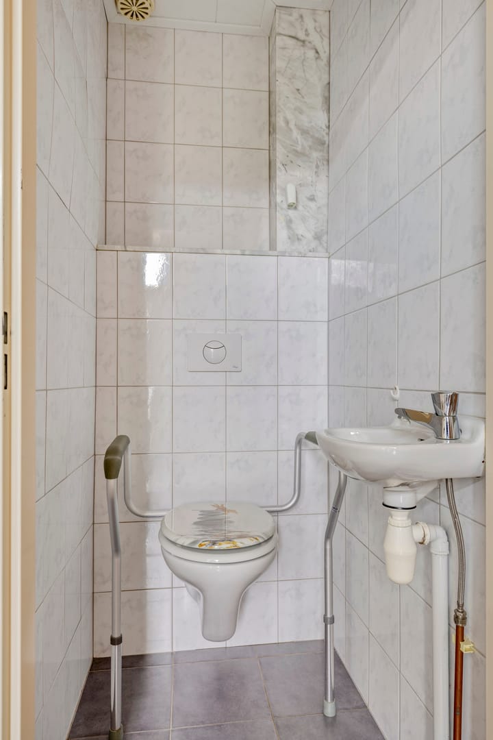 Photo 11 of Trumanstraat 54