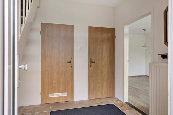 Photo 12 of Trumanstraat 54