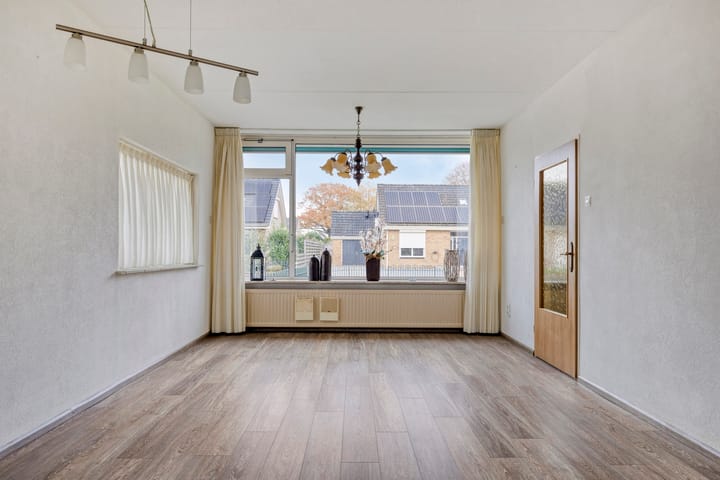 Photo 14 of Trumanstraat 54