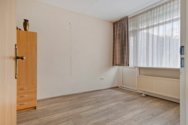 Photo 23 of Trumanstraat 54