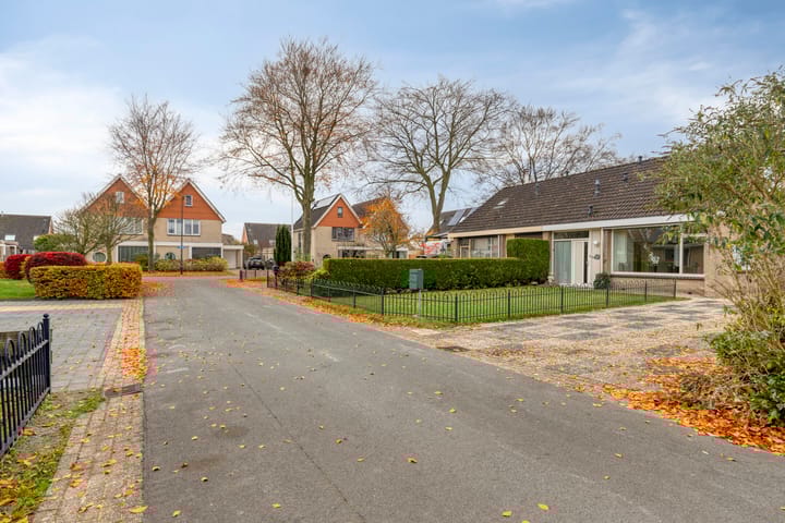 Photo 39 of Trumanstraat 54