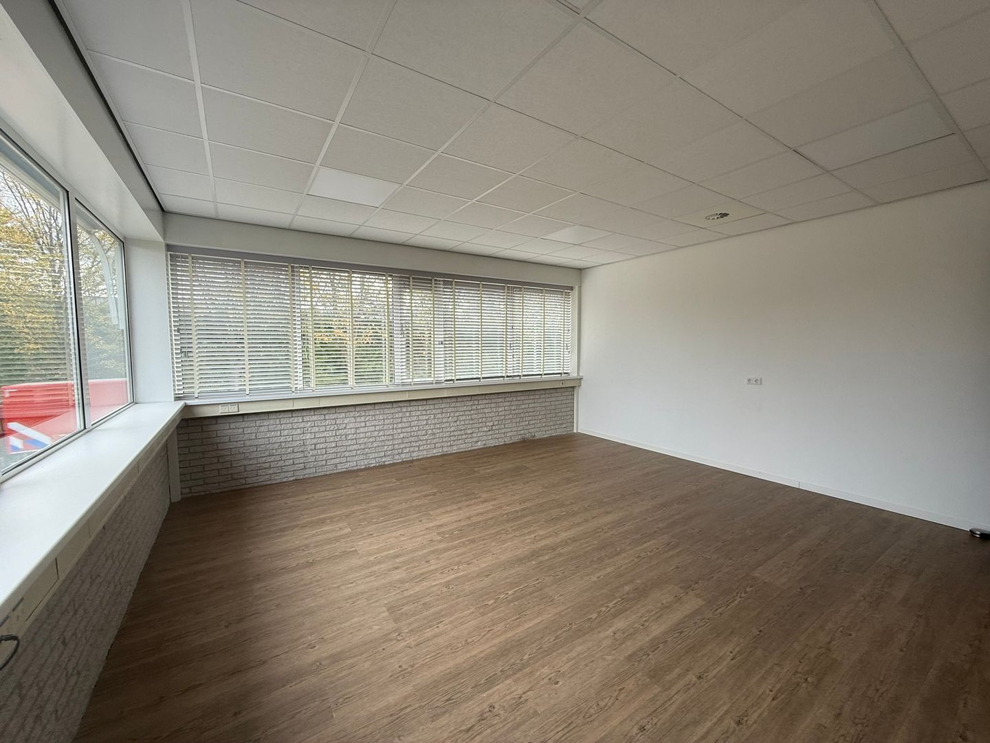 View photo 3 of Zwarteweg 123