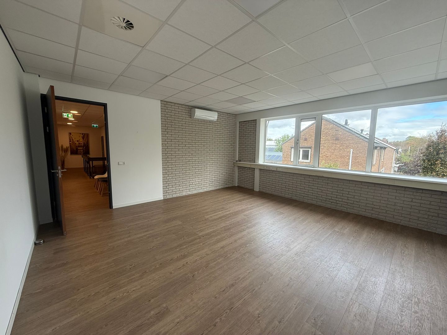 View photo 4 of Zwarteweg 123