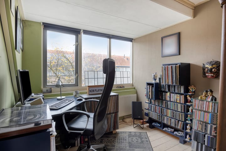 Photo 21 of Prins Hendrikstraat 17