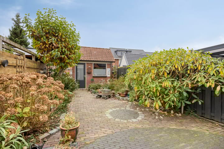 Photo 24 of Prins Hendrikstraat 17