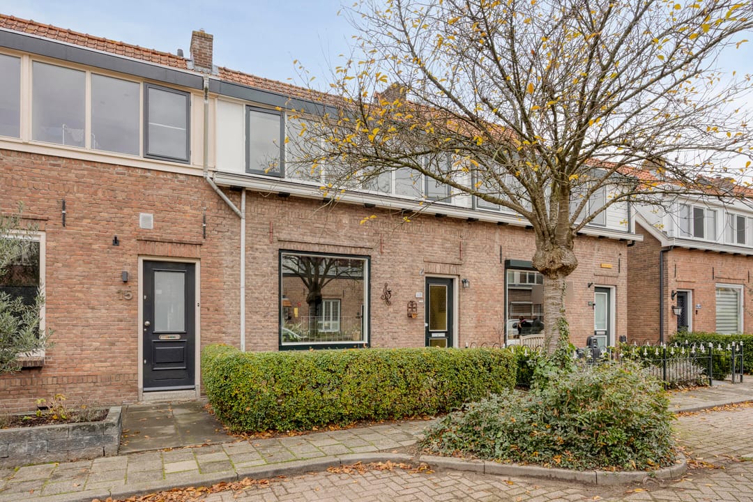 Photo 26 of Prins Hendrikstraat 17