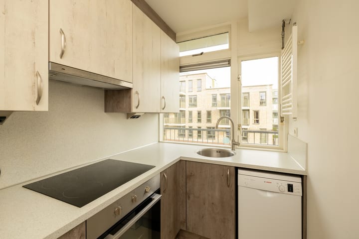 Photo 10 of Vrederustlaan 62