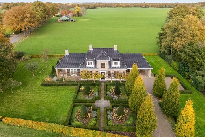 Photo 1 of Lemselosestraat 25