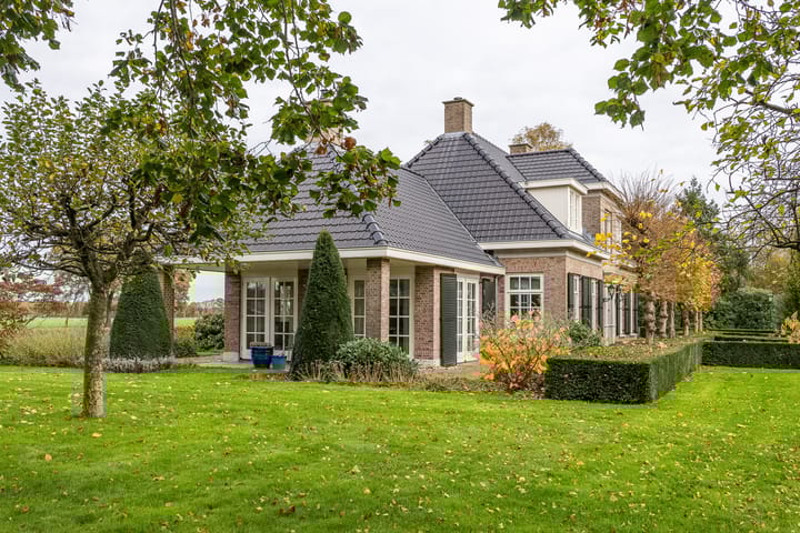 Photo 44 of Lemselosestraat 25