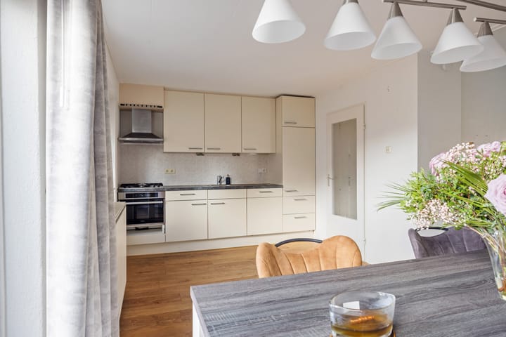 Foto 8 van Scherhemstraat 67