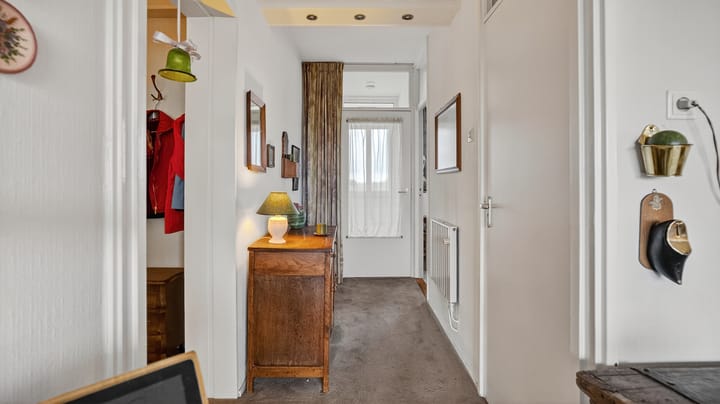 Photo 11 of Mozartstraat 140