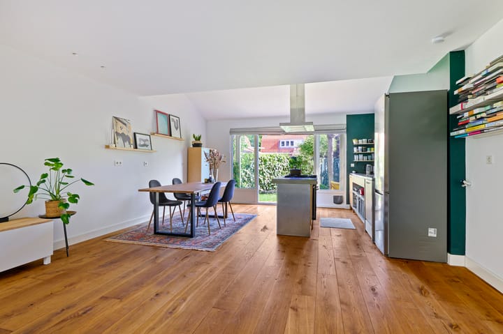 Foto 3 van Marsstraat 10