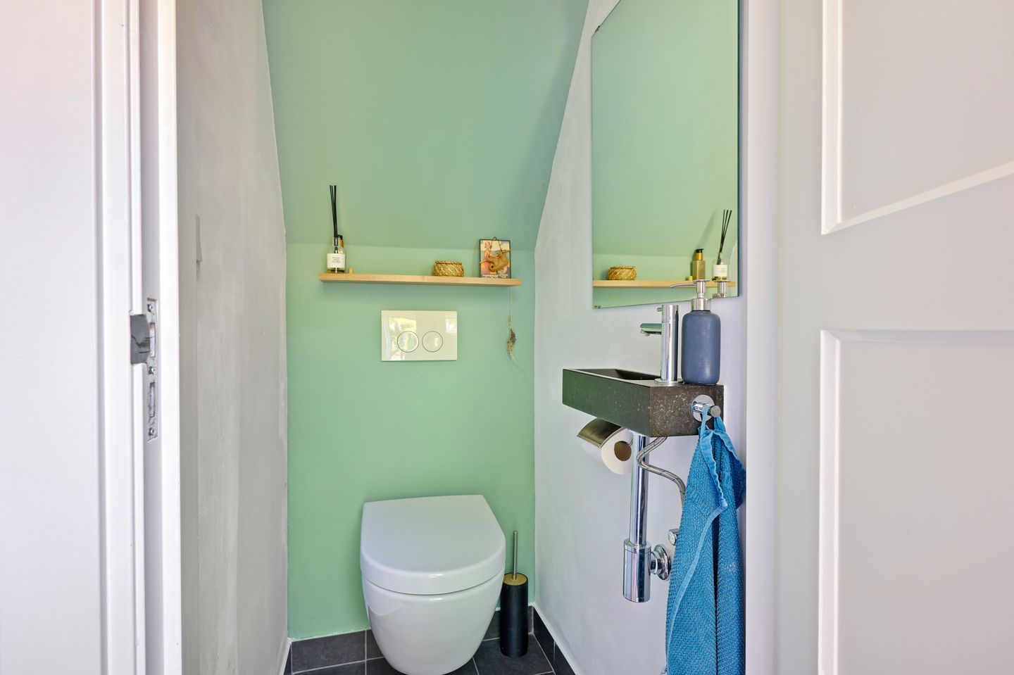 Foto 20 van Marsstraat 10