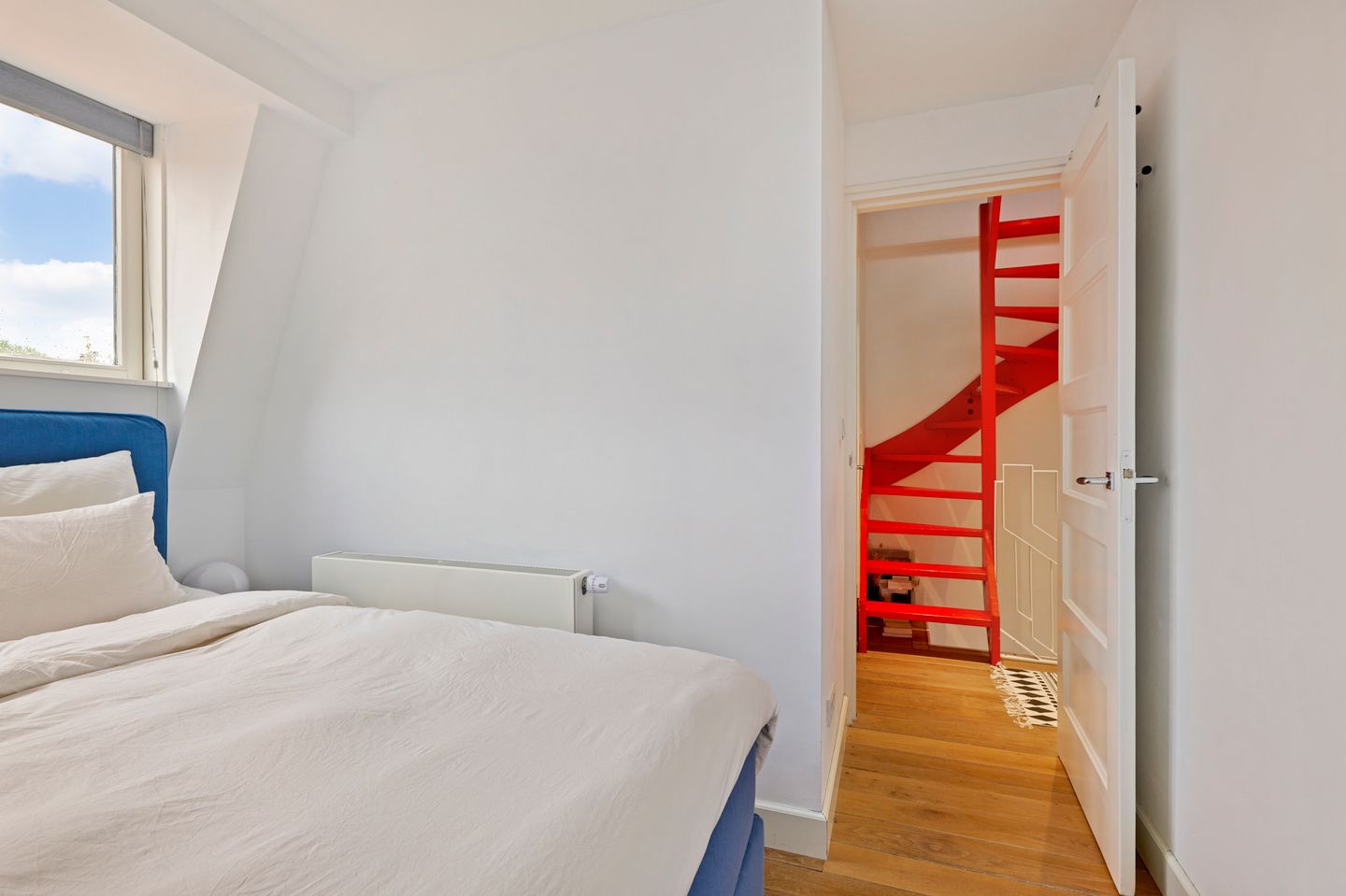 Foto 29 van Marsstraat 10