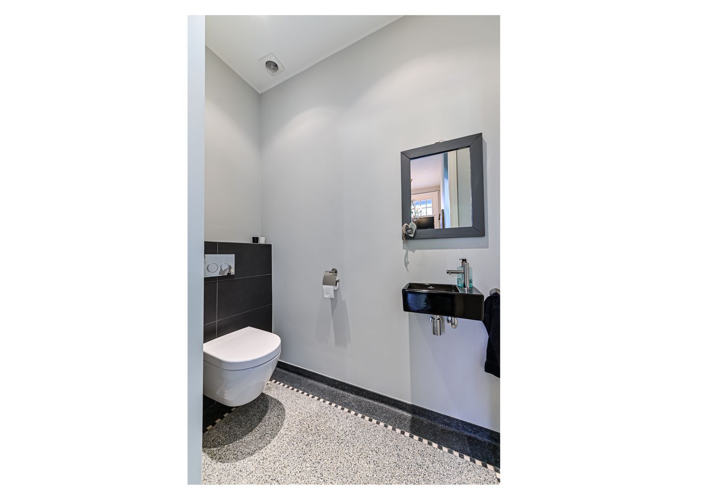 Photo 4 of Goltziusstraat 18