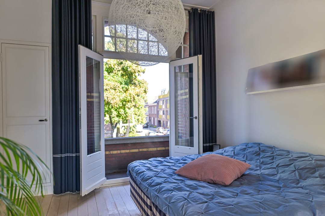 Photo 17 of Goltziusstraat 18